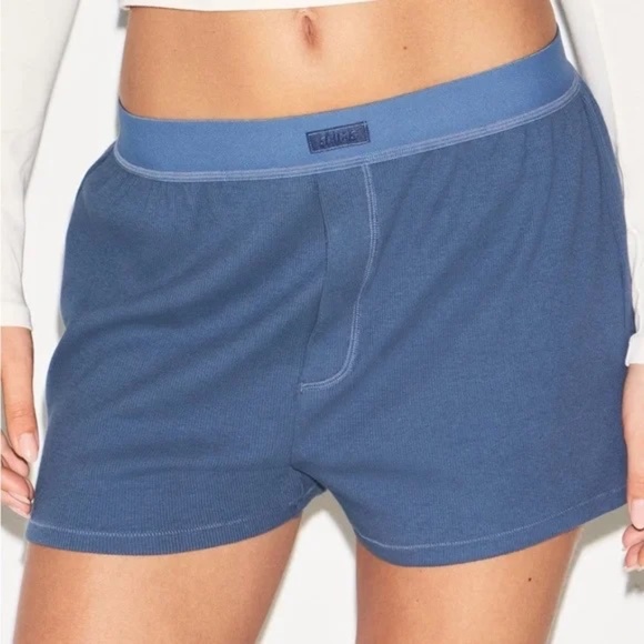 SKIMS Women’s Cotton Rib Loose Boxer, Sz M, Harbor, NWT - Picture 2 of 10